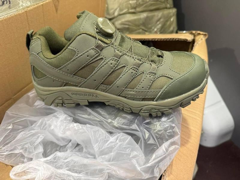 Кроссовки на автошнуровке MERRELL Olive 04484-45 фото