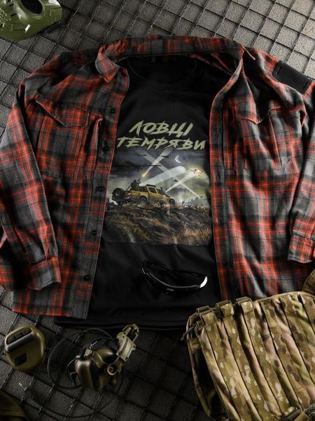 Тактична футболка BORN OF WAR Ловці темряви Black ВТ4724 розмір S 96189 фото