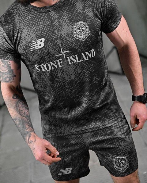 Летний комплект Stone Island, летний чёрный костюм, костюм чёрный футболка шорты Stone Island, милитари костюм Stone Island 87456 фото
